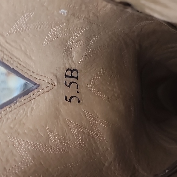 NEW! ARIAT Style 15725 Heritage Boots Dark Brown Distressed Size 5.5 - Picture 7 of 13